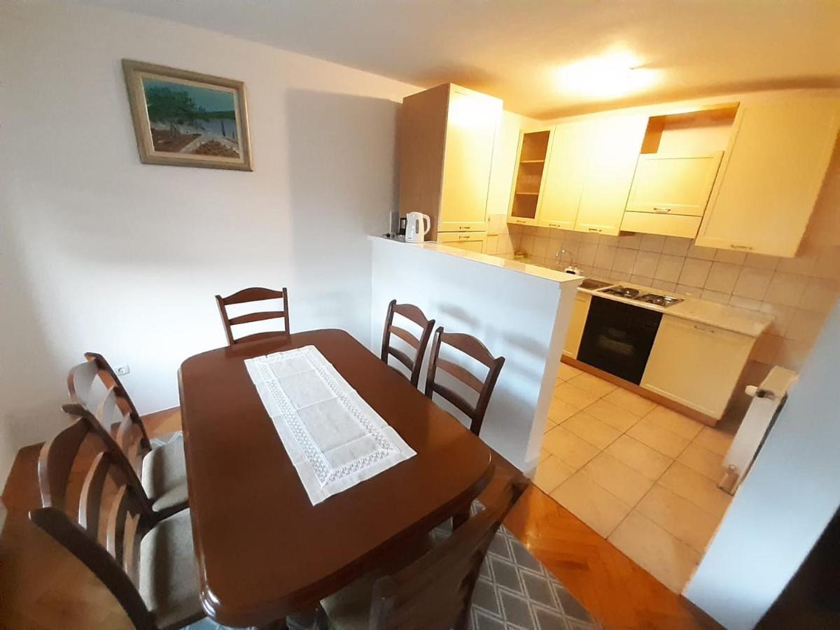 Apartment Pero Livno Bagian luar foto